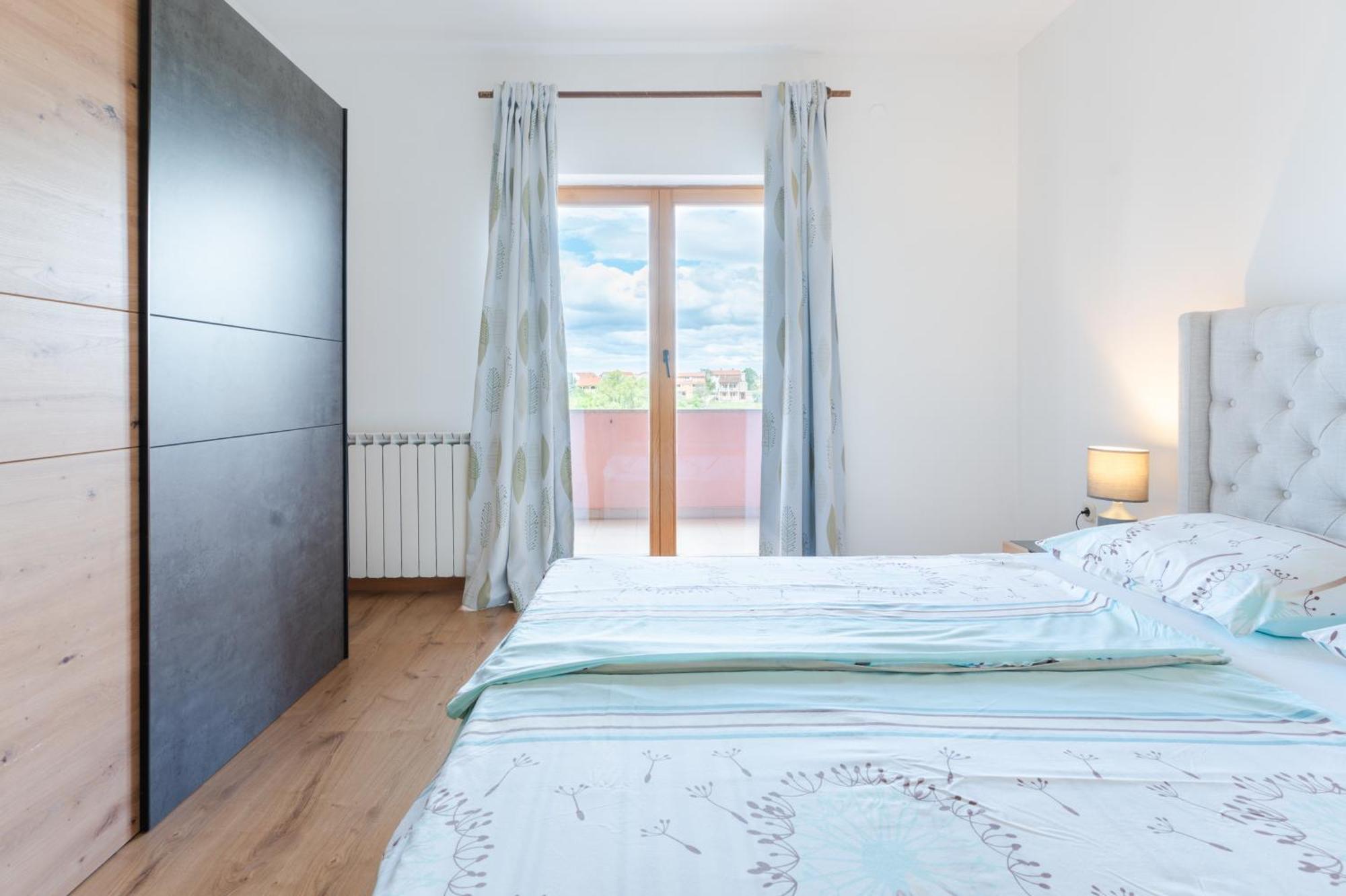 Sunny Apartment Valbandon Fažana Værelse billede