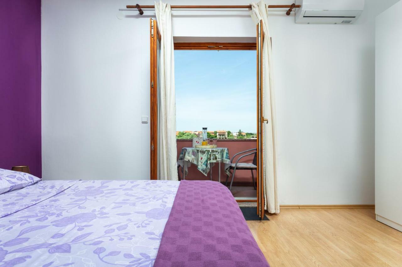 Sunny Apartment Valbandon Fažana Eksteriør billede